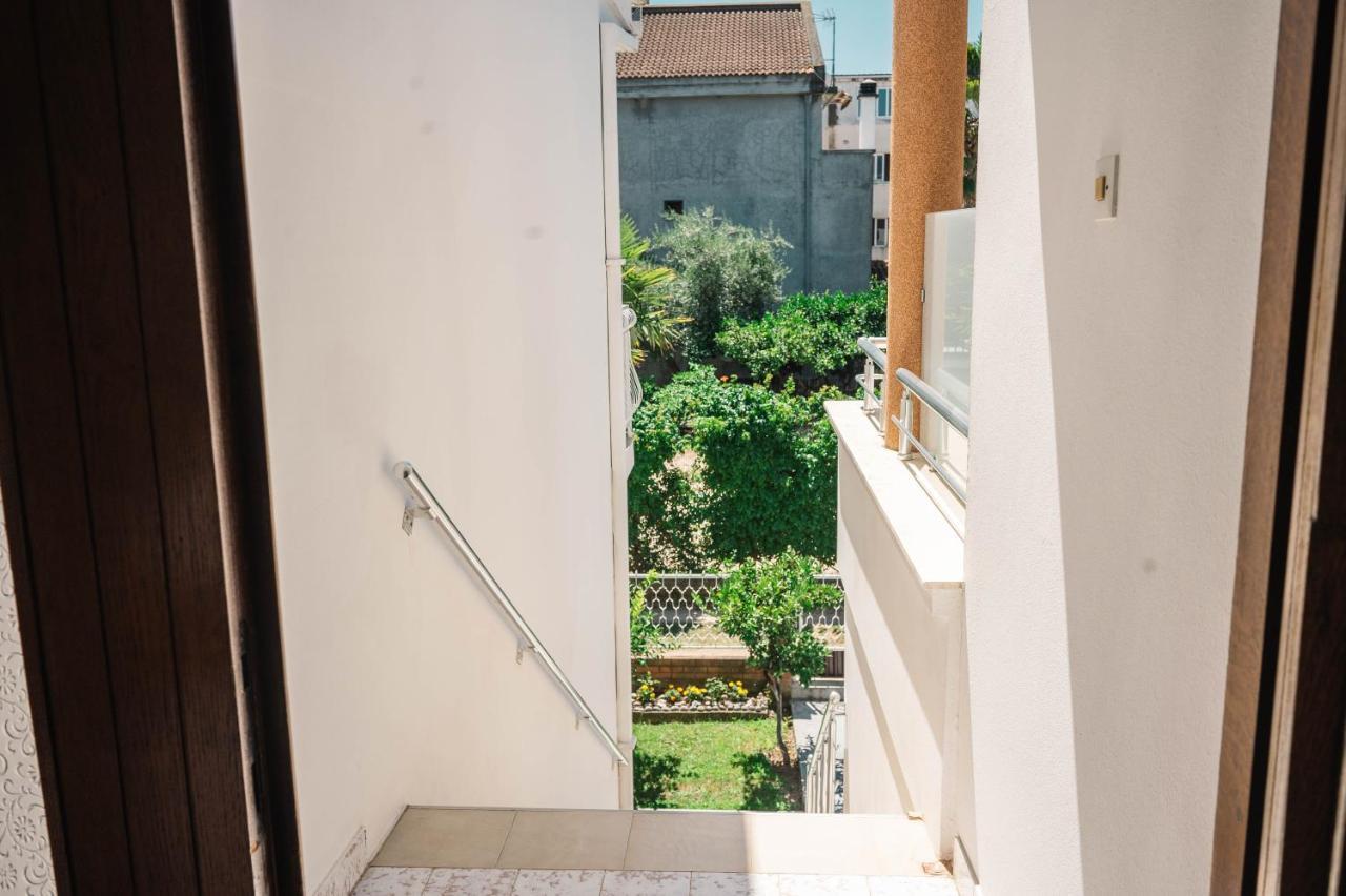 Vila Adriatik Ulcinj Extérieur photo